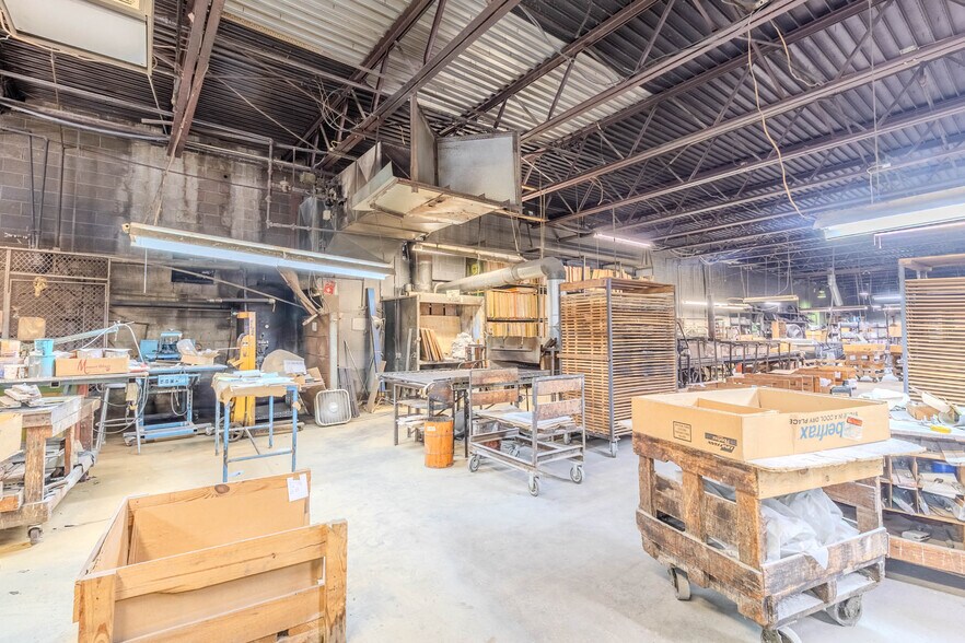 More Photos Of 55-57 Mark Dr, Delmont Light Manufacturing For Lease