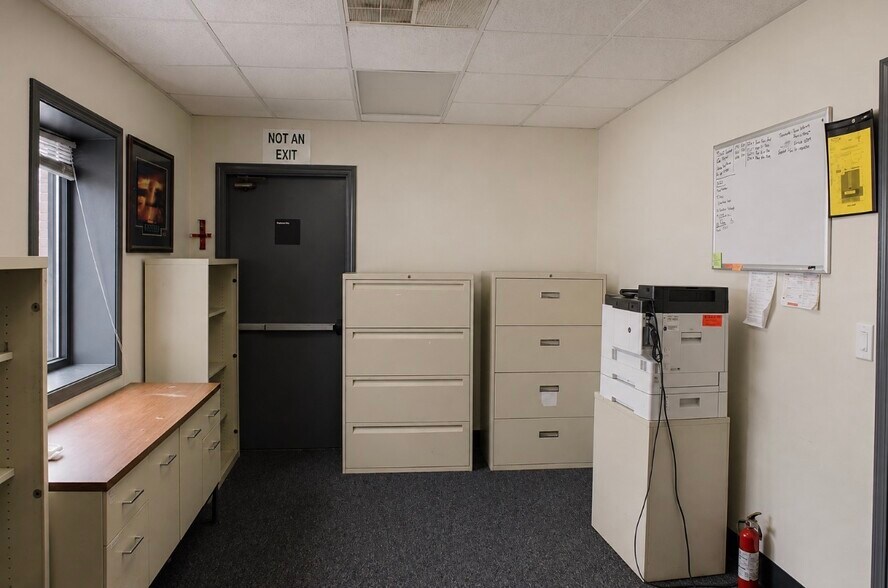 More Photos Of 4106 Liberty Hwy, Anderson Distribution For Lease