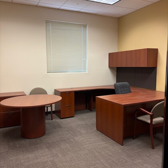 More Photos Of 1115 E Cottonwood Ln, Casa Grande Office For Lease