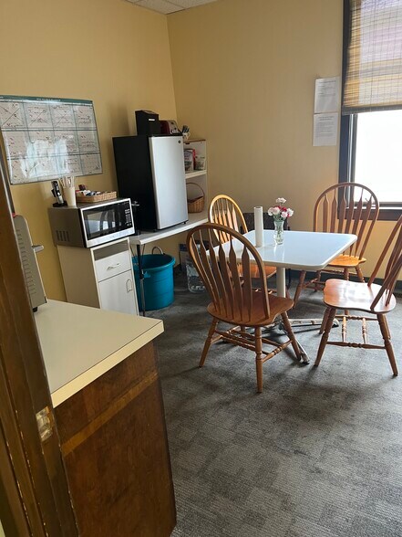 More Photos Of 52 Colchester Ave, Burlington Medical For Lease