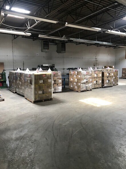 More Photos Of 1400 Old North Colony Rd, Meriden Warehouse For Sale