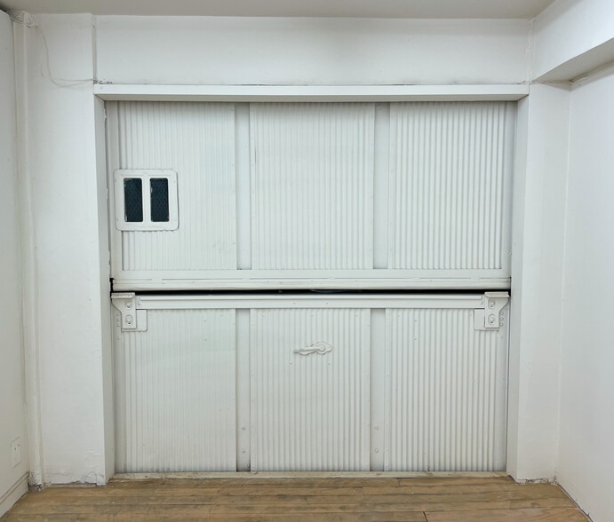 More Photos Of 2700 N Broadway, Los Angeles Freestanding For Lease