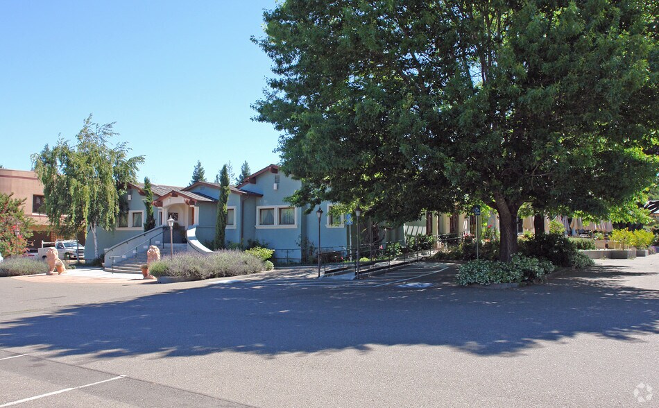 More Photos Of 8050 Bodega Ave, Sebastopol Restaurant For Sale