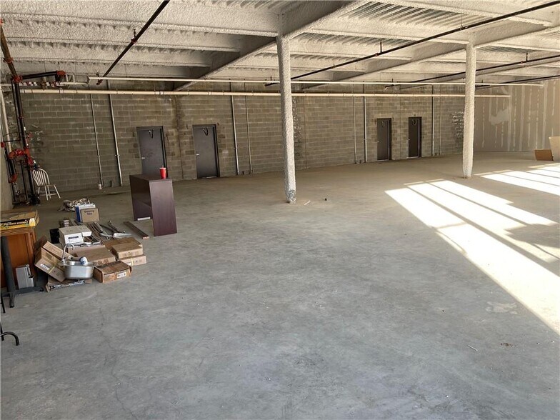 More Photos Of 2645 N Berkeley Lake Rd, Duluth Storefront For Sale