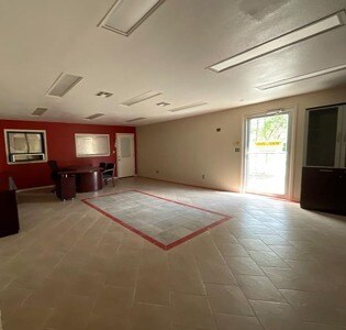 More Photos Of 3379 N Highway 281, Alice Warehouse For Lease