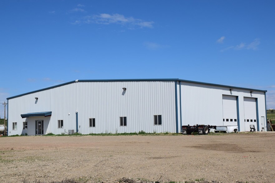 More Photos Of 13545 Bassett Ln, Williston Warehouse For Sale