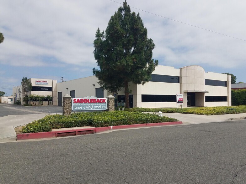 More Photos Of 3120 Pullman St, Costa Mesa Manufacturing For Lease