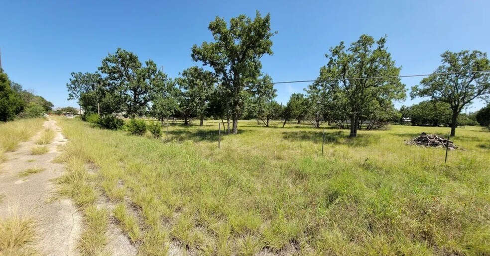 More Photos Of 860 CR 268, Georgetown Land For Sale