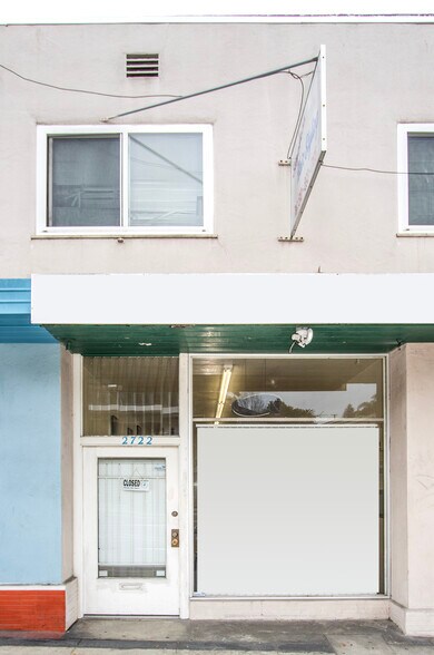 More Photos Of 2712-2726 Park, Oakland Flex For Sale