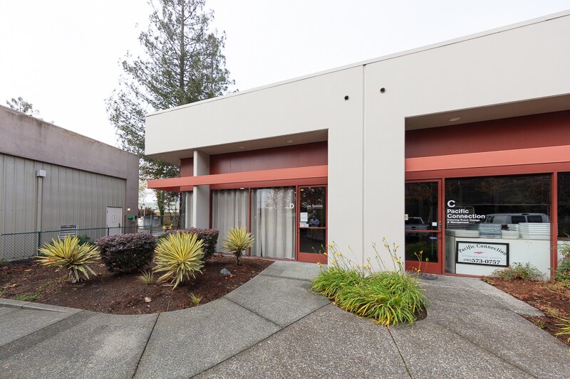 More Photos Of 1800 Empire Industrial Ct, Santa Rosa Flex For Sale
