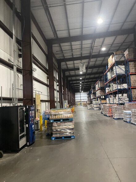 More Photos Of 3610 W Main St, Leesburg Warehouse For Sale