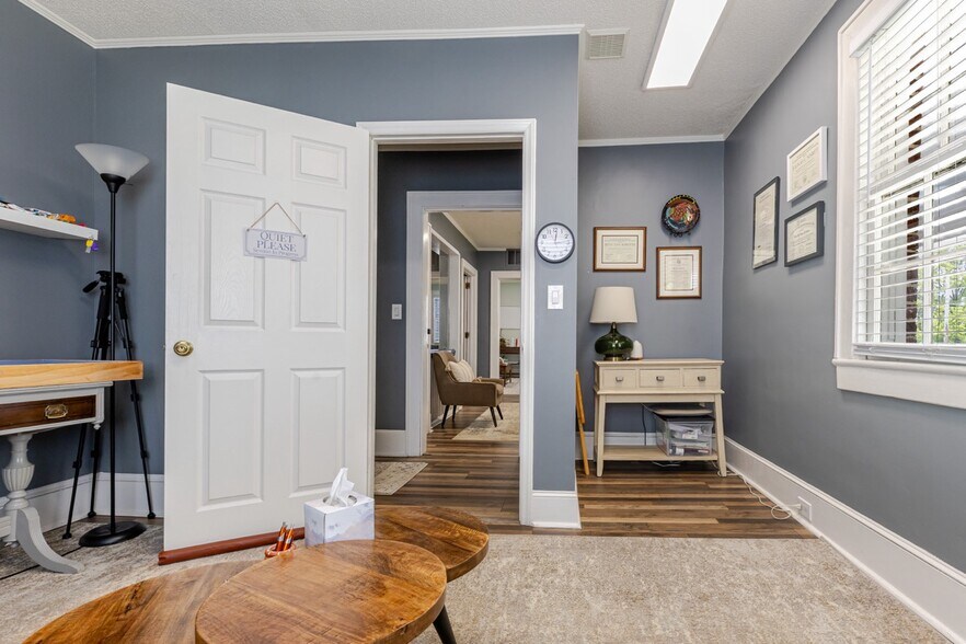 More Photos Of 2036 E 7th St, Charlotte Loft Creative Space For Sale