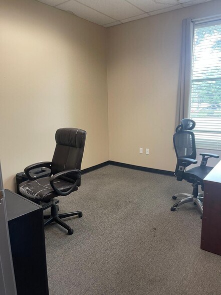 More Photos Of 14271 Fern Ave, Chino Warehouse For Lease