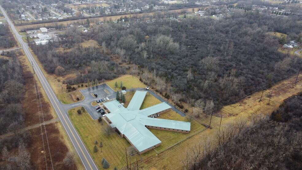 More Photos Of 1835 Treanor St, Saginaw Rehabilitation Center For Sale