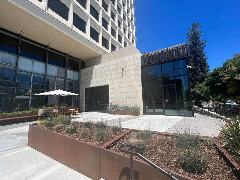 More Photos Of 444 Castro St, Mountain View Office For Lease