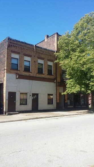 More Photos Of 544-546 Bessemer Ave, East Pittsburgh Apartments For Lease