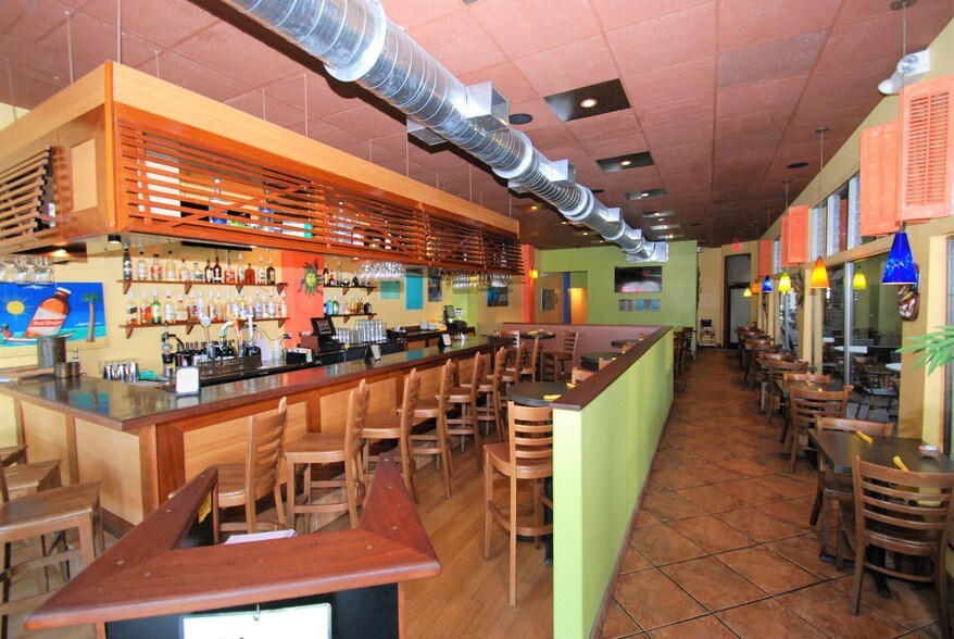 More Photos Of 902 E New Haven Ave, Melbourne Coworking Space