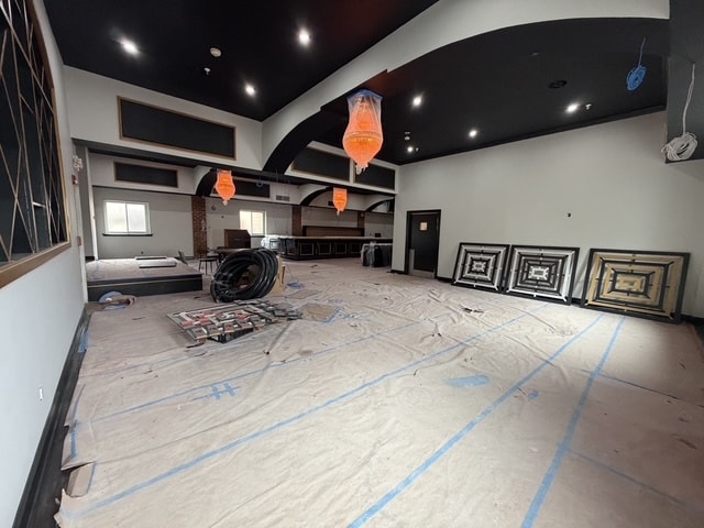 More Photos Of 811 McLean Ave, Yonkers Storefront Retail Office For Lease
