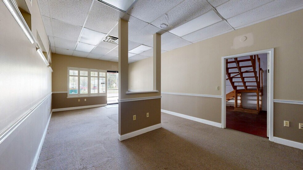 More Photos Of 461 Forrest Ave, Cocoa Warehouse For Lease