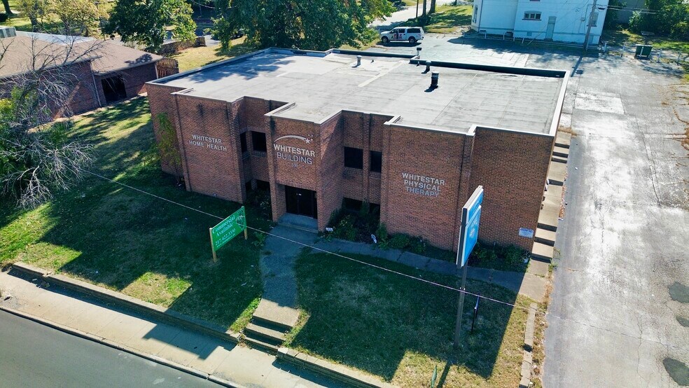 Primary Photo Of 535 W Eldorado St, Decatur Office For Sale