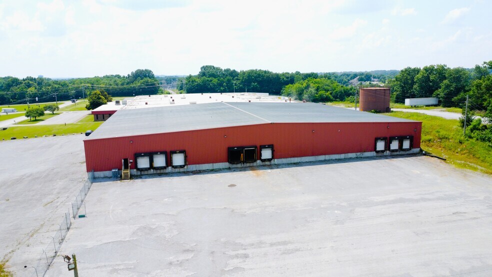 More Photos Of 1 Cedar King Rd, Shelbyville Warehouse For Lease