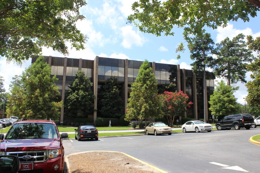 More Photos Of 3710 Landmark Dr, Columbia Medical For Lease