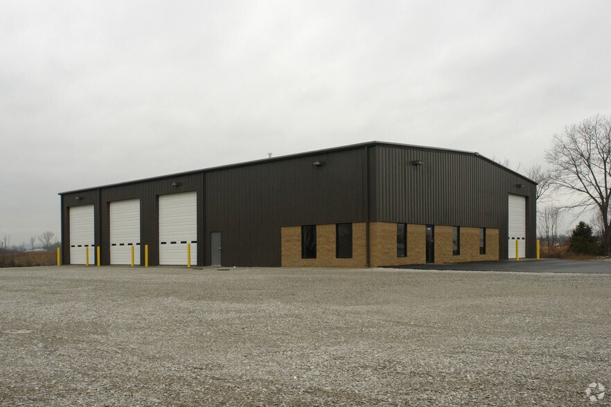 More Photos Of 1234 Bringham Dr, Sellersburg Warehouse For Sale