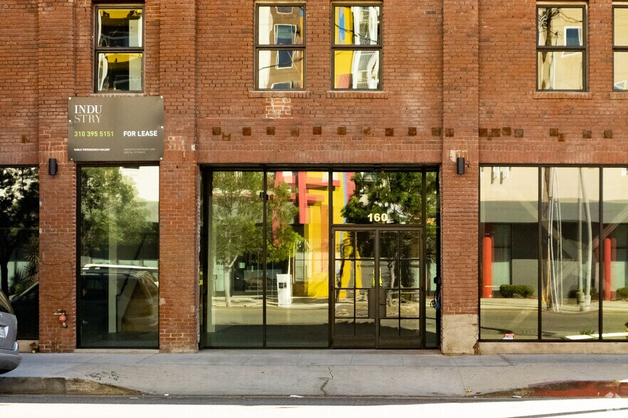More Photos Of 158-160 Glendale Blvd, Los Angeles Office For Sale