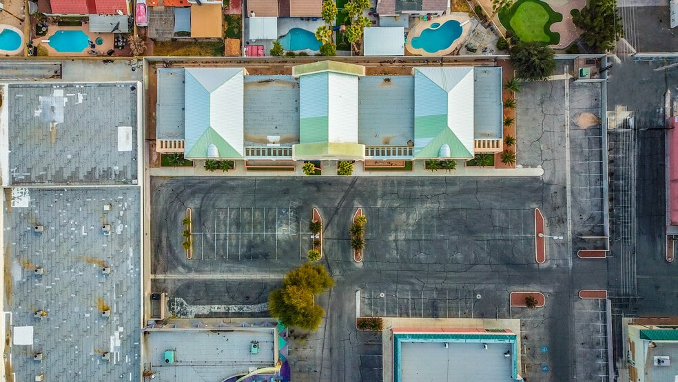 More Photos Of 3505 E Flamingo Rd, Las Vegas Medical For Lease