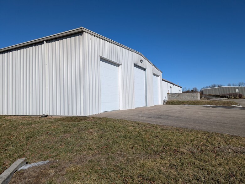 More Photos Of 4085 Pepperell Way, Dublin Distribution For Sale