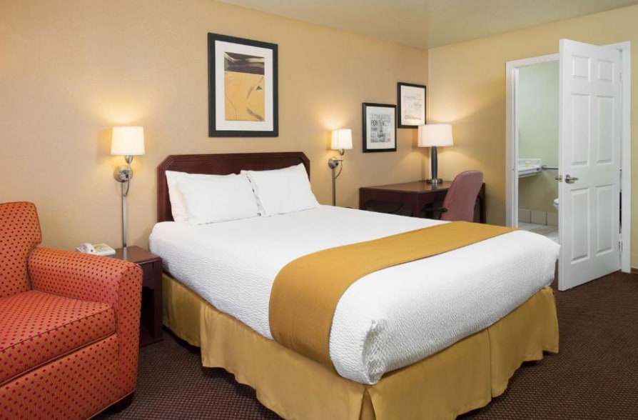 More Photos Of 2600 Appian Way, Pinole Hotel For Sale