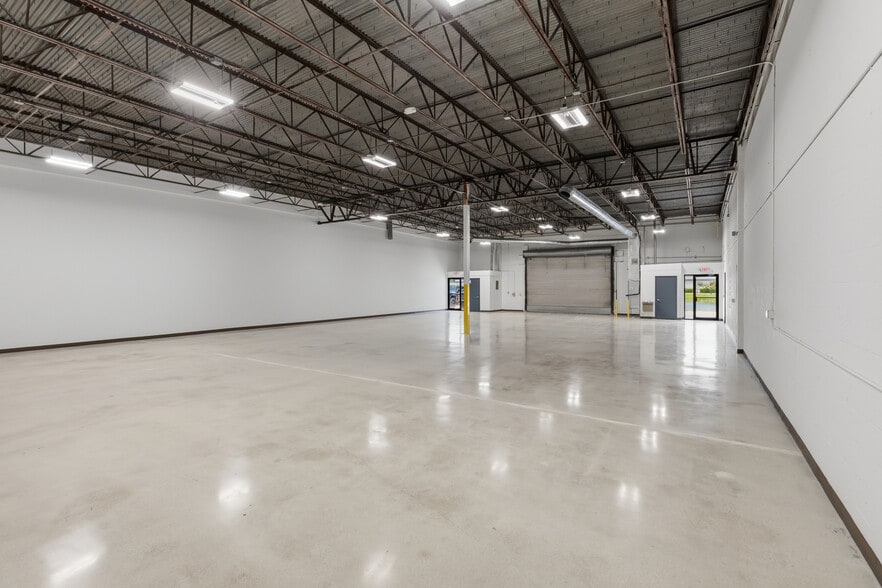 More Photos Of 3132 Fortune Way, Wellington Warehouse For Lease