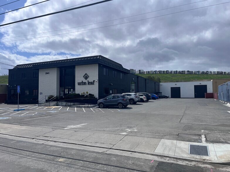 More Photos Of 2943 Daylight Way, San Jose Warehouse For Lease