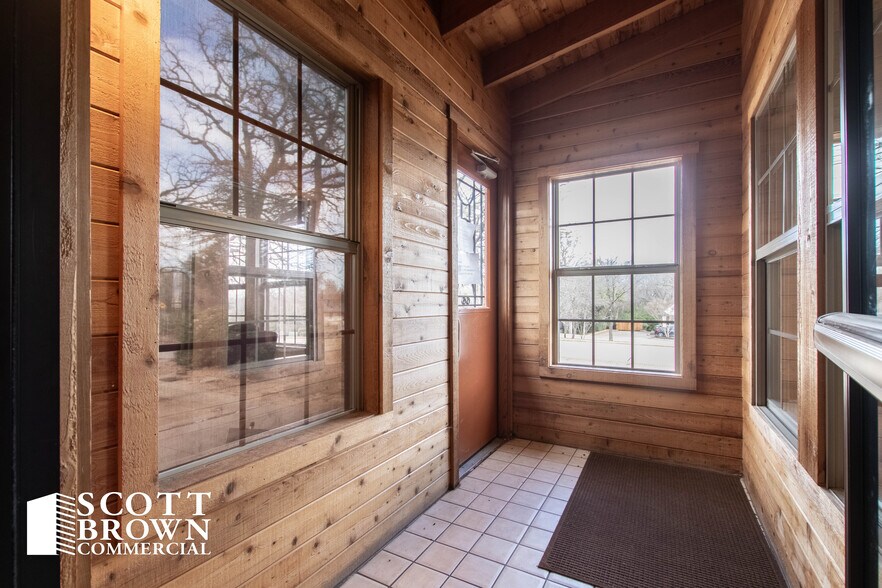 More Photos Of 3204 Colorado Blvd, Denton Medical For Sale