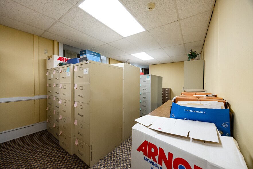 More Photos Of 9 Cannon St, Poughkeepsie Office For Sale