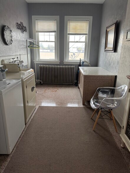 More Photos Of 128 S 5th St, Norfolk Apartments For Sale