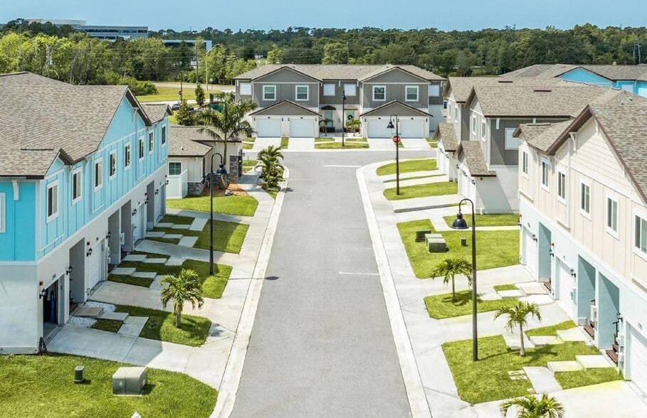 More Photos Of 2108 Sebring Pl, Clearwater Multifamily For Sale