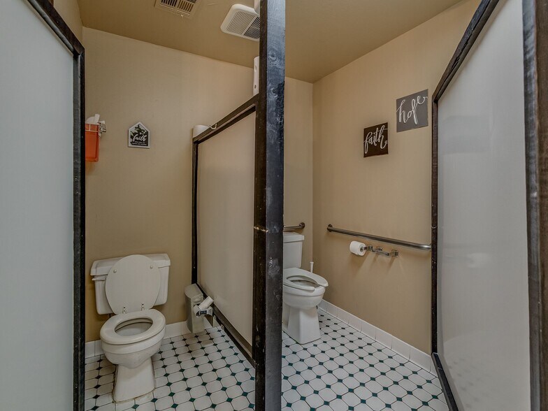 More Photos Of 14818 S Peebly Rd, Newalla Religious Facility For Sale