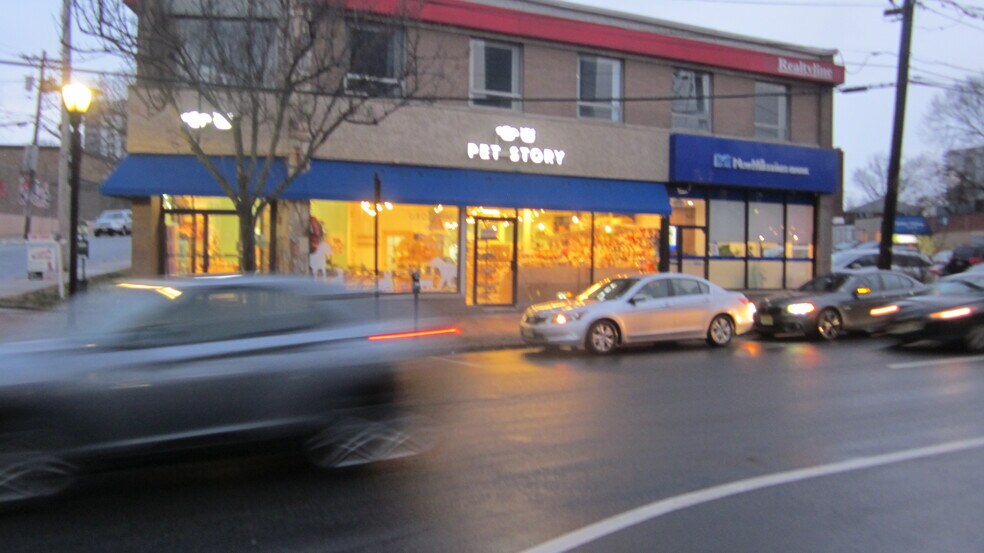 More Photos Of 1625 Lemoine Ave, Fort Lee Storefront Retail Office For Lease