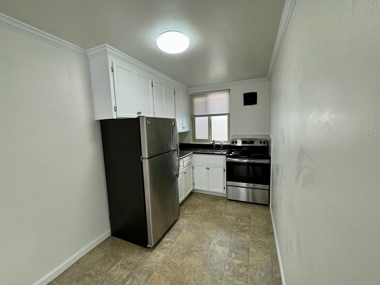 More Photos Of 124 Southwood Dr, South San Francisco Apartments For Sale
