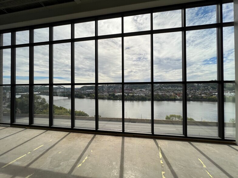 More Photos Of 304 Jumonville St, Pittsburgh Manufacturing For Lease