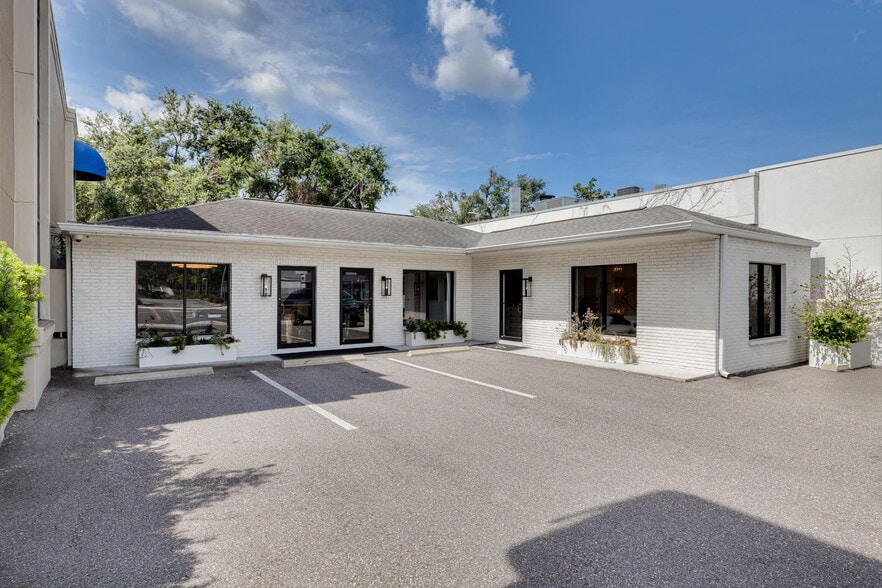 Primary Photo Of 4608 W Kennedy Blvd, Tampa Office For Lease