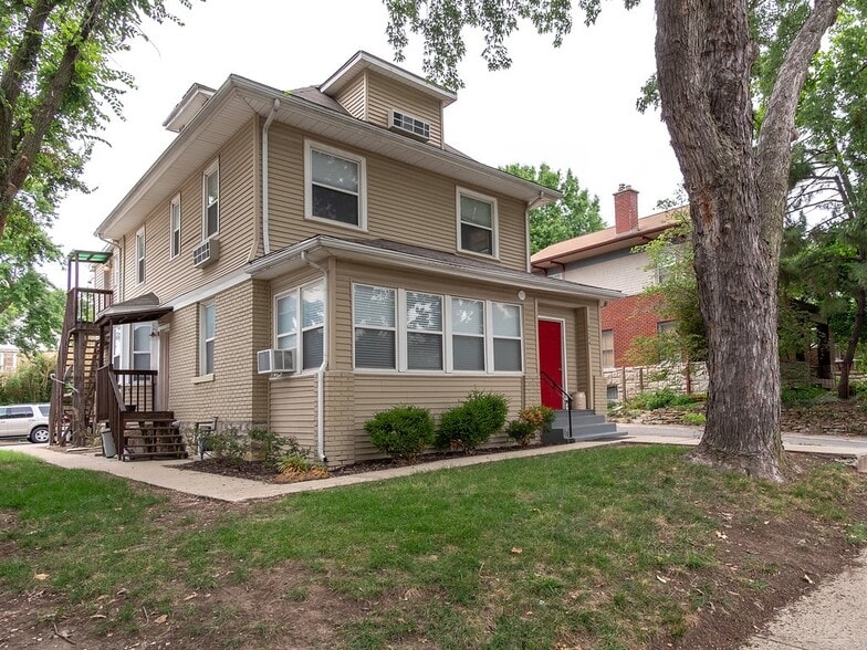 More Photos Of 4244 Terrace, Kansas City Apartments For Sale