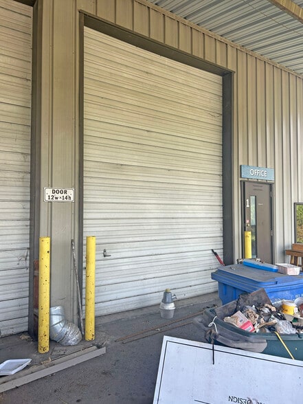 More Photos Of 57 Barham Ave, Santa Rosa Warehouse For Lease