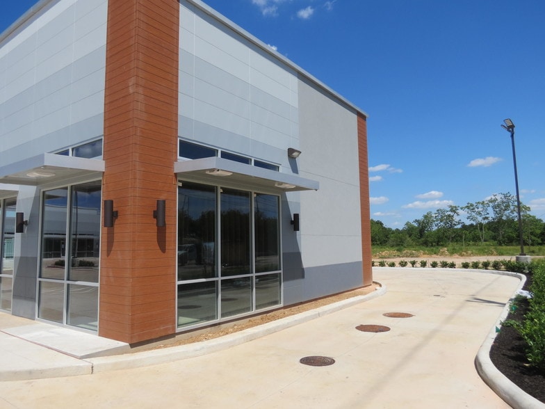 More Photos Of 22920 Kuykendahl Rd, Spring Storefront Retail Office For Lease