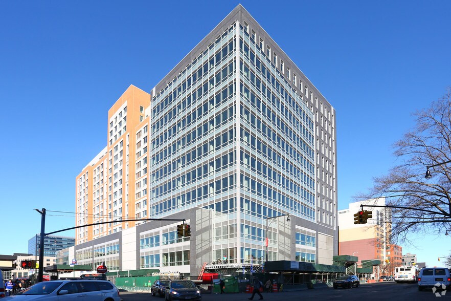 Primary Photo Of 3808 Union St, Flushing Office Residential For Lease