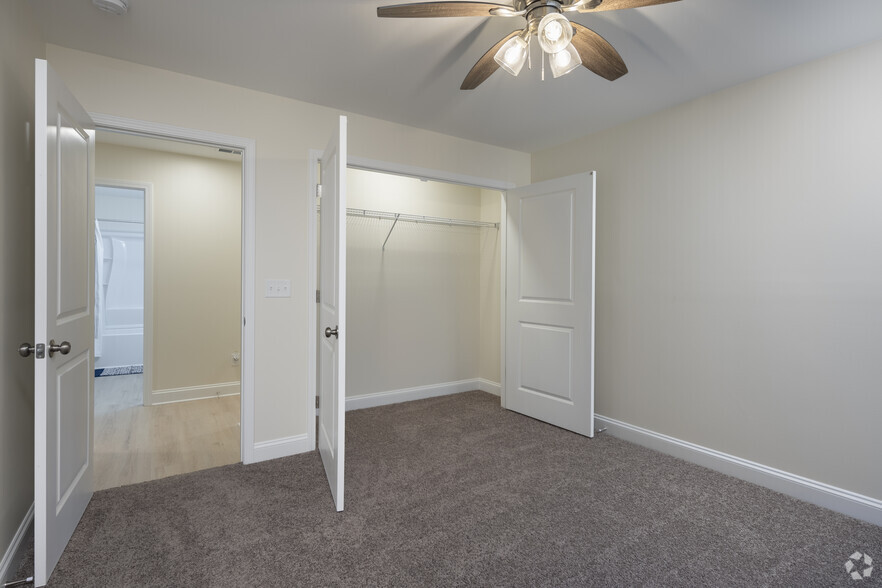 More Photos Of 1659 Legrand Rd, Columbia Apartments For Sale