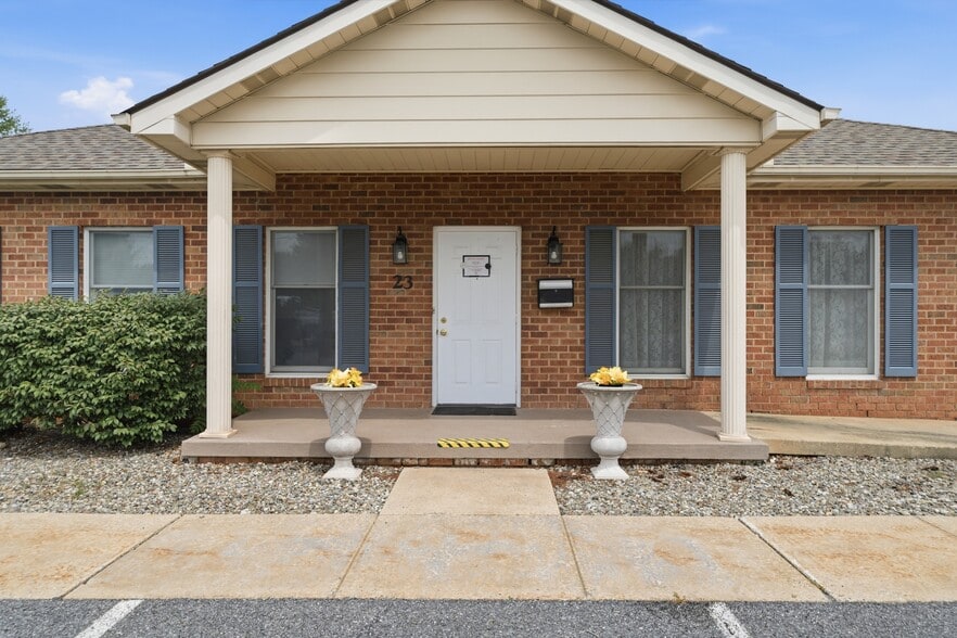 More Photos Of 23 E Frederick St, Walkersville Office For Sale