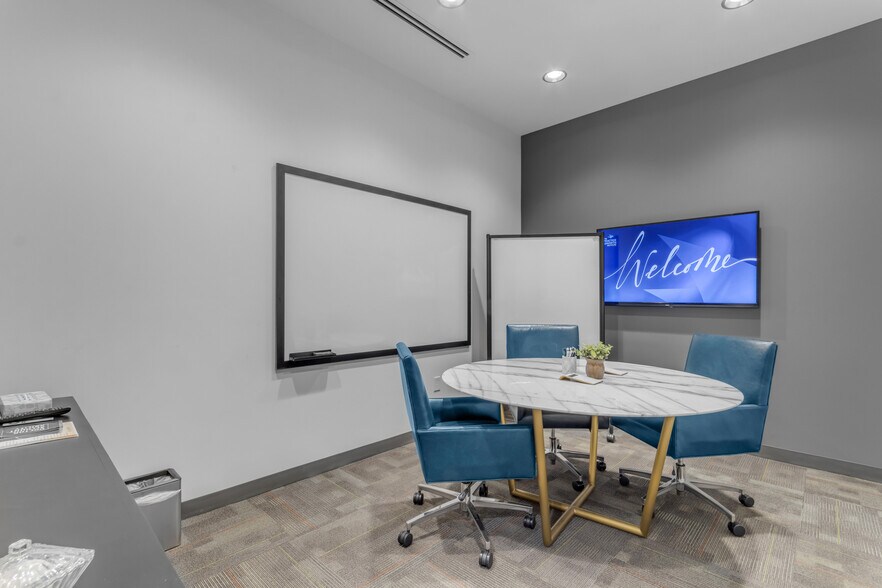 More Photos Of 245 E Jackson St, Phoenix Freestanding For Sale