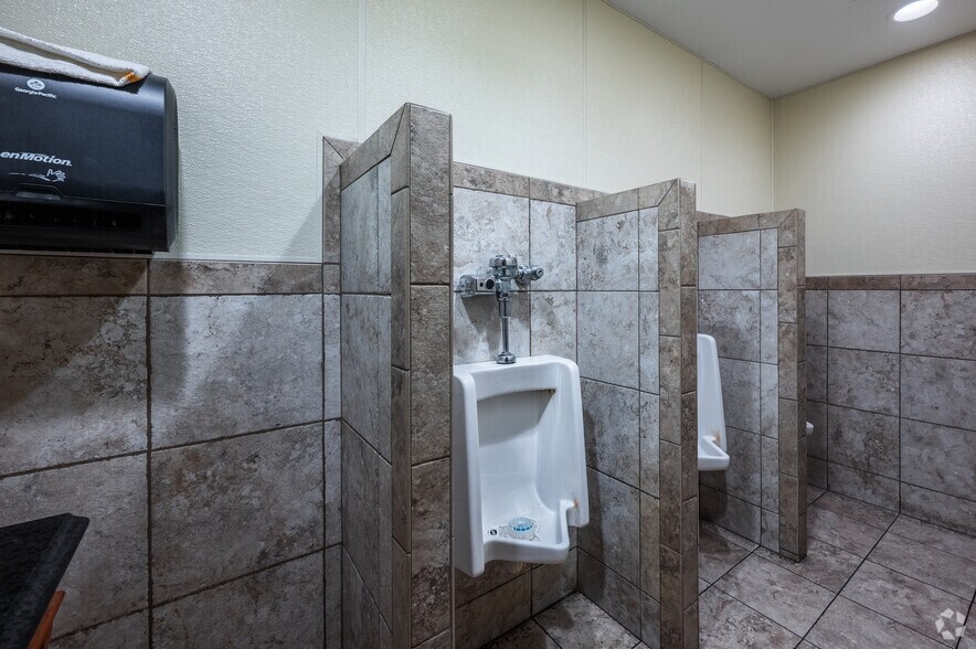 More Photos Of 30 12th St, Wellsburg Restaurant For Sale